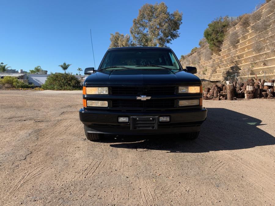  Chevrolet Tahoe Limited (GMT840) 2000 года  (фото 17 из 233)